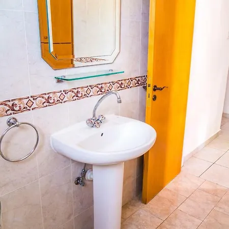 Apartment 1br Penthouse Universal *